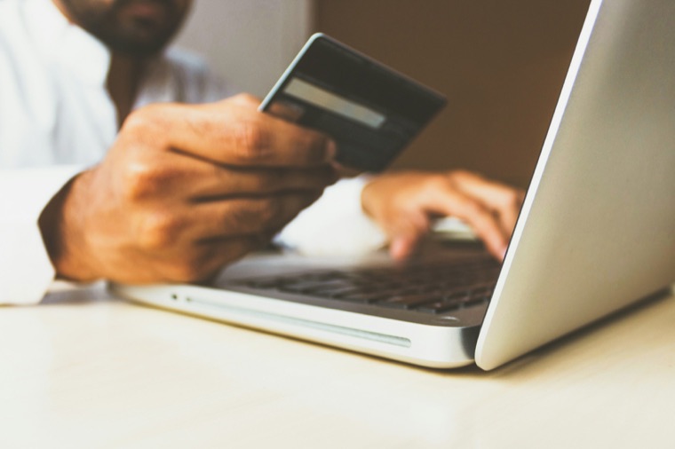 Marketplace o sito proprio? Scegliere il canale di vendita giusto